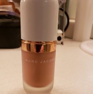 Marc Jacobs Fantasy Dew Drops highlight